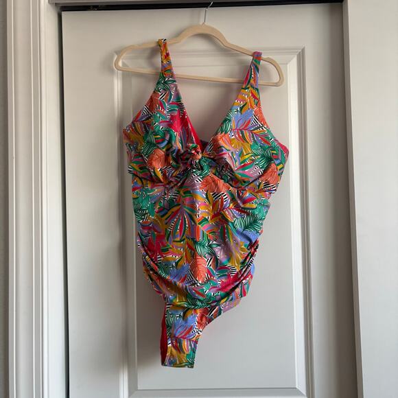 Birdsong Women’s Colorful One Piece Swimsuit Ruched Sz 16J Flattering - Picture 1 of 8